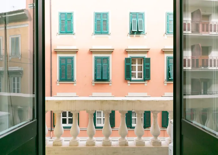 Family - Center * Trieste